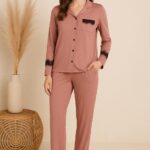 Pyjama  Rose poudré avec Dentelle discrète