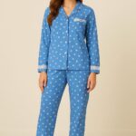 Pyjama  bleu fleuri avec Dentelle discrète