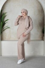 JOGGING FEMME SWEAT LONG AVEC CAPUCHE BEIGE – Image 2