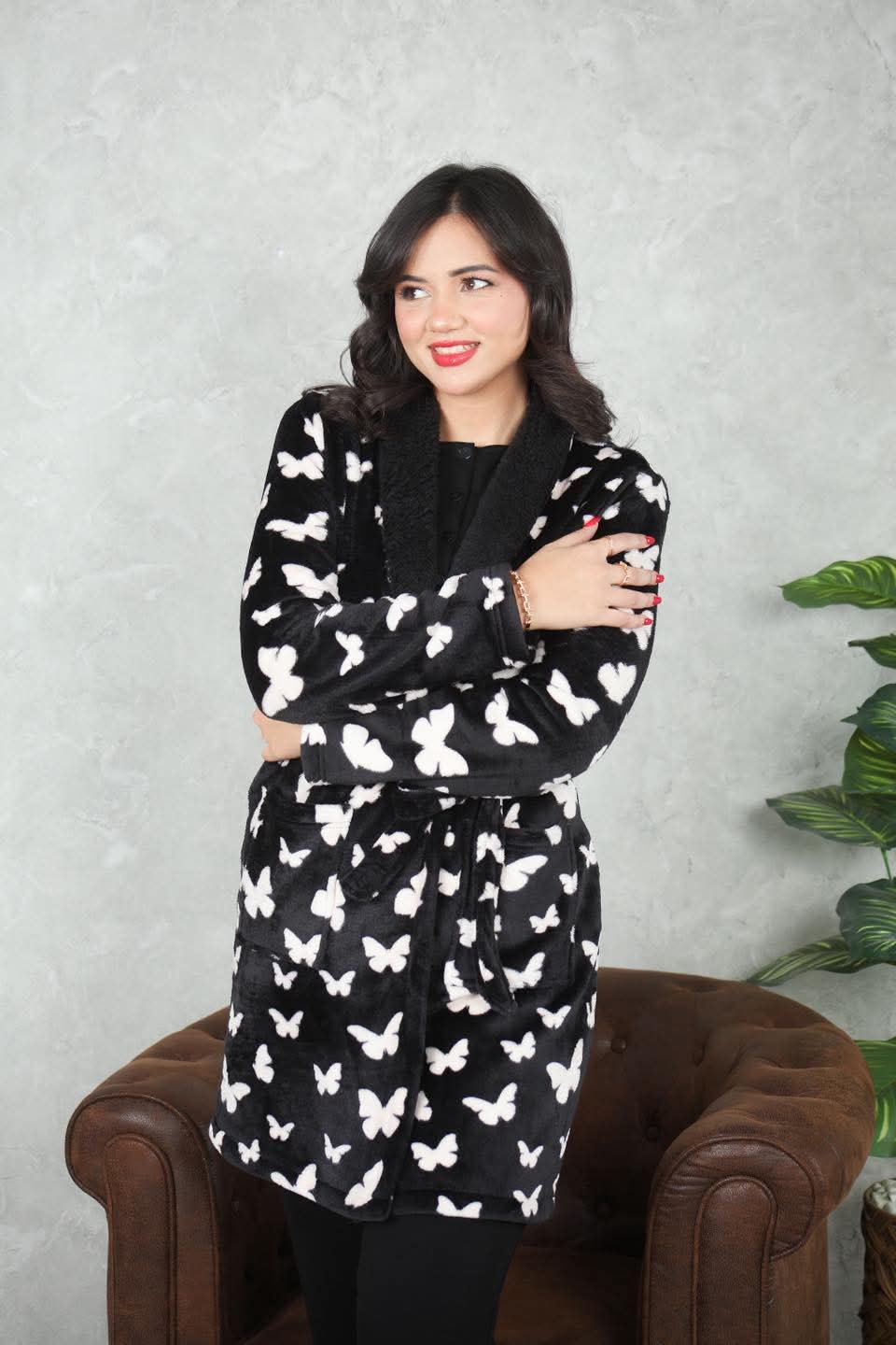 WhatsApp-Image-2025-12-03-a-09.19.23_651db994.jpg PYJAMA FEMME PULL +PANTALON UNI +RB POLAIRE NOIR – Image 1
