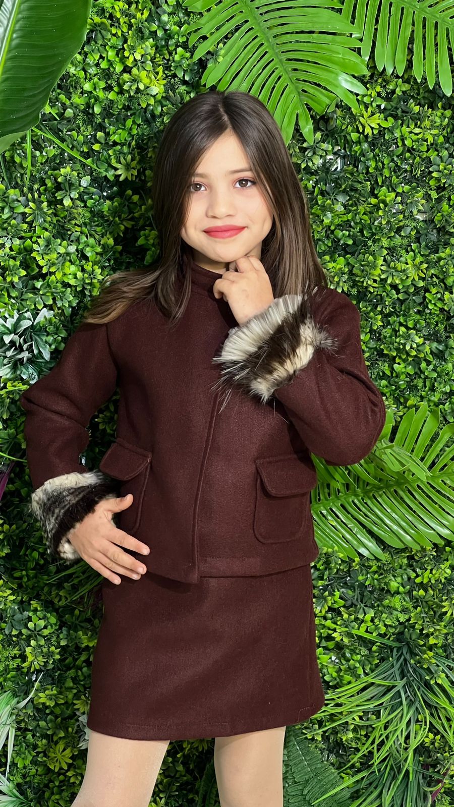 WhatsApp-Image-2026-02-14-at-4.19.21-PM-1.jpeg ENSEMBLE 3 PCS FILLE ROBE + VESTE – Image 1