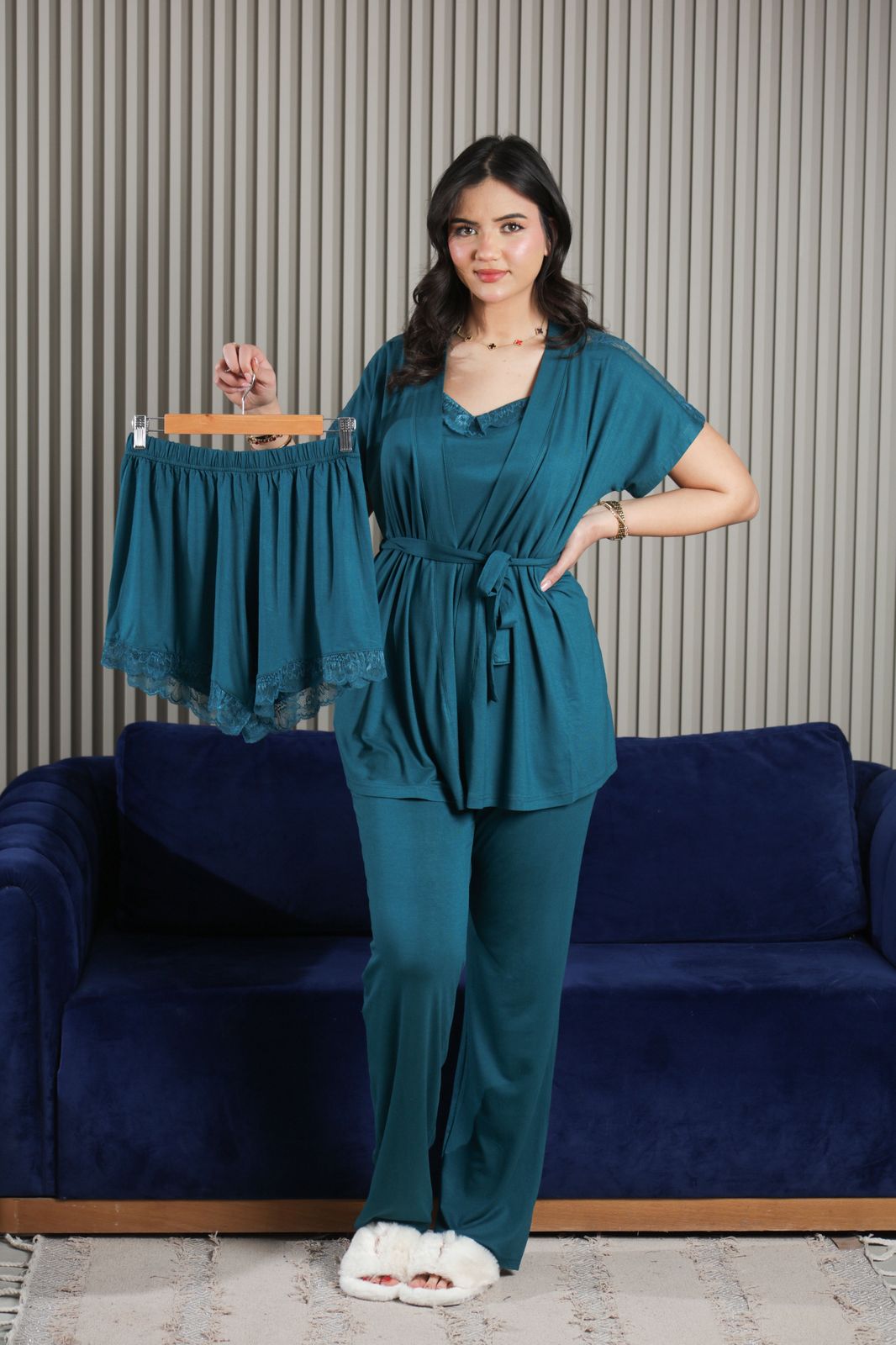 WhatsApp-Image-2026-03-30-at-2.04.45-PM.jpeg PYJAMA FEMME 4 PC BLEU CANARD – Image 1