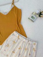 Pyjama femme – Caraco dentelle & short fleuri Moutarde – Image 4